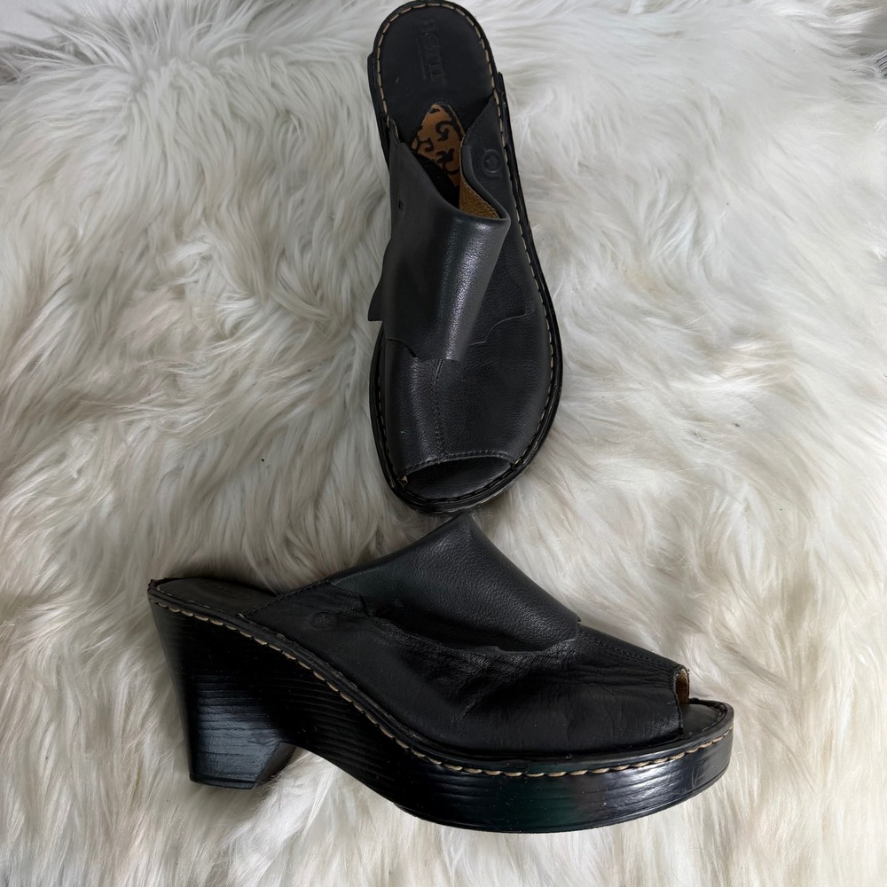 Born Black Leather Peep Toe Wedge Mules Sandals W3098 Womens 9 40.5